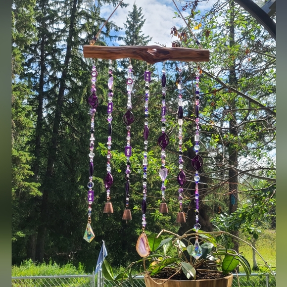 CUSTOM HANDCRAFTED Suncatcher/Windchime in Purple - Picture 9 of 10
